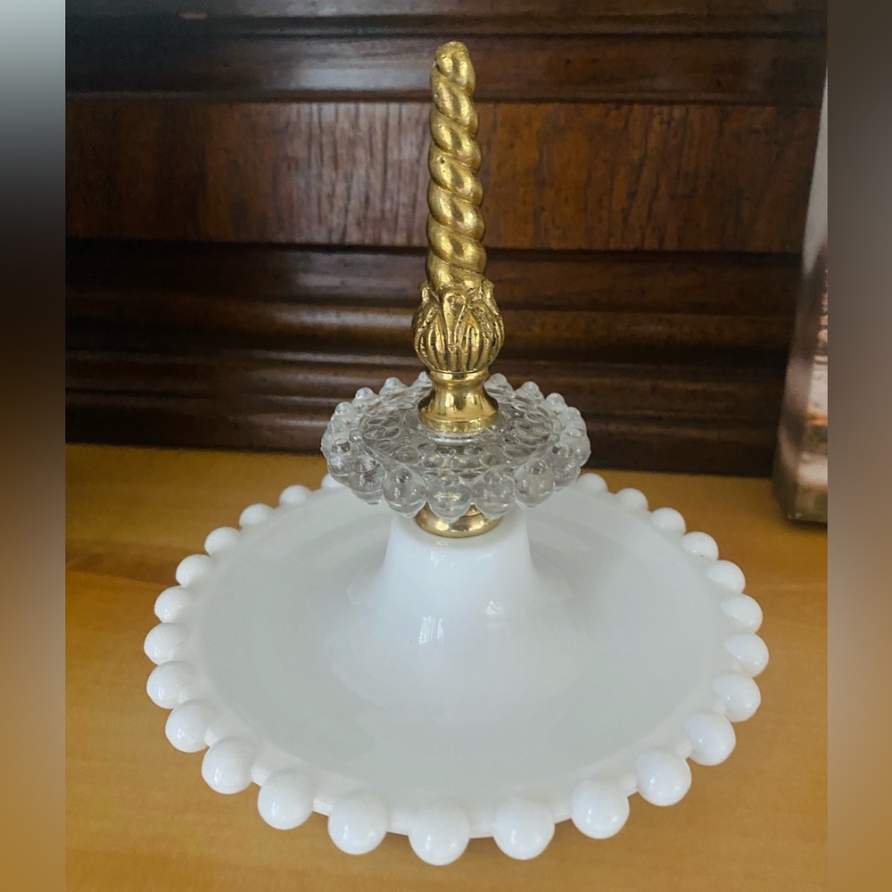 Vintage milk glass and brass jewelry stand. Perfect jewelry or ring stand